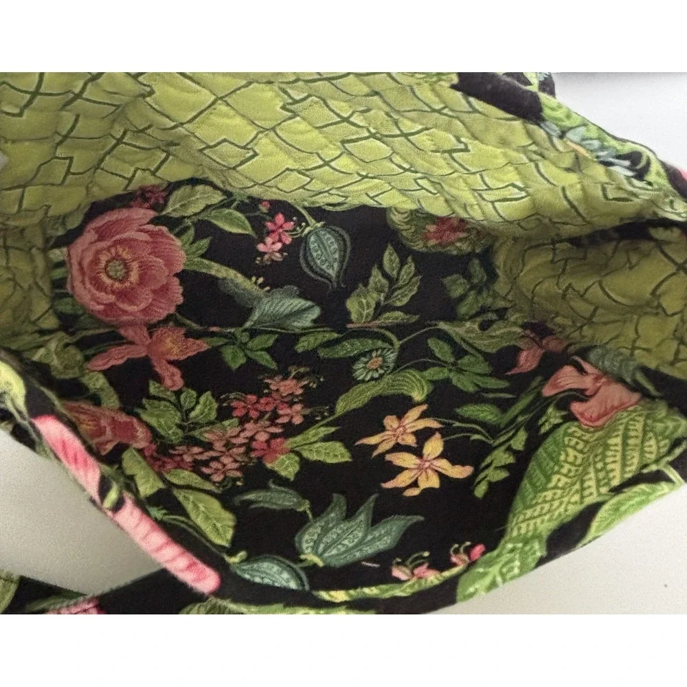 Vera Bradley Lindsay Botanica Crossbody Bag Green Black Floral‎ Shoulder Purse